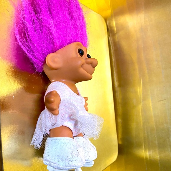 RUSS BERRIE VINTAGE TROLLS NEWBORN, BABY, ICE SKATER, SANTA & MINI TROLLS - Picture 12 of 15